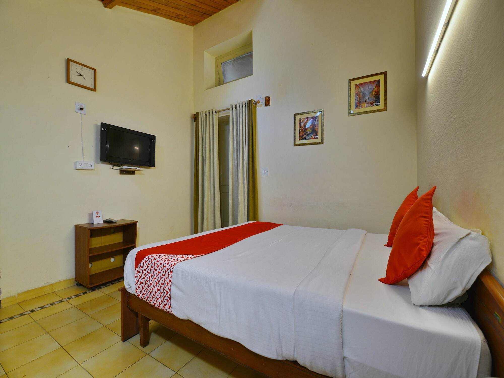 Oyo 12402 Mushkil Aasan Hotel เมาท์อาบู ภายนอก รูปภาพ